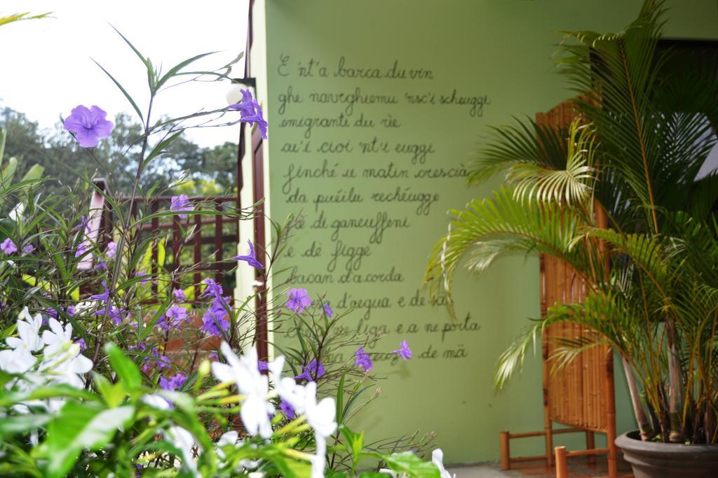 Mavi Surf Hotel Доминикал Екстериор снимка